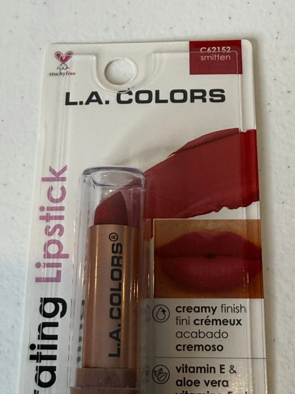 LA Colors Hydrating Lipstick Smitten C62152 Creamy Vitamin E Aloe